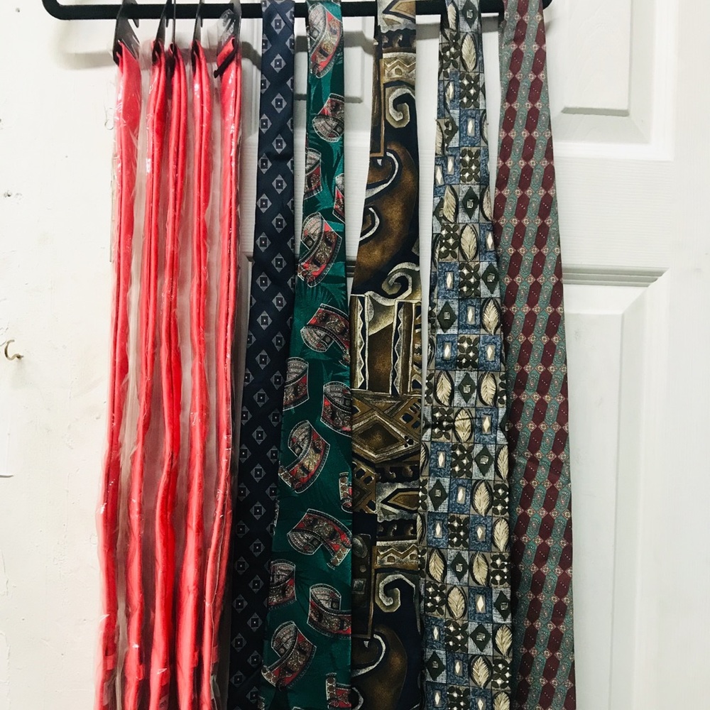 Set of 10 Men's Ties Different Brands,See Descript